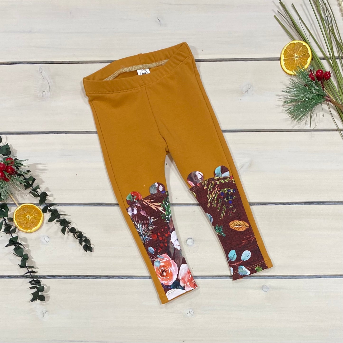 KICKPLATE LEGGINGS WITH BEAR EARS