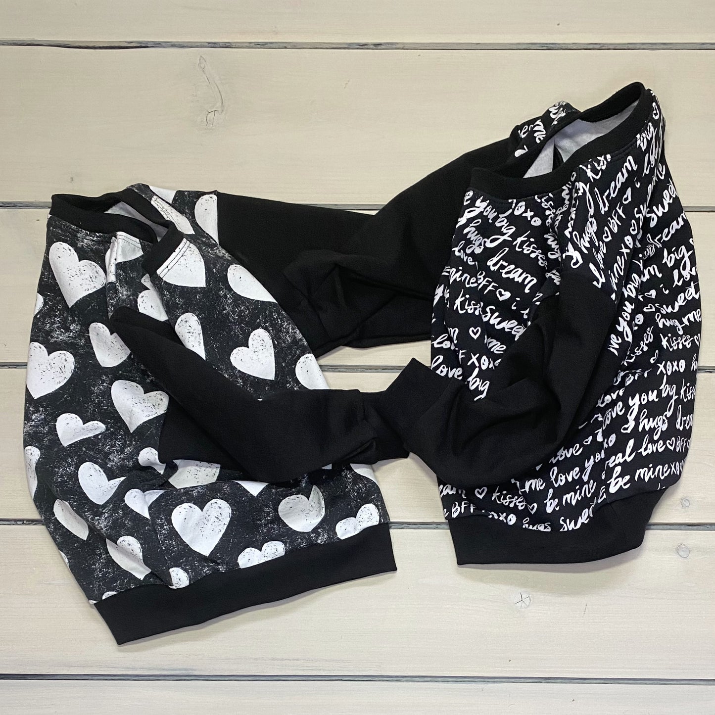 LOUNGE SWEATSHIRT HEARTS