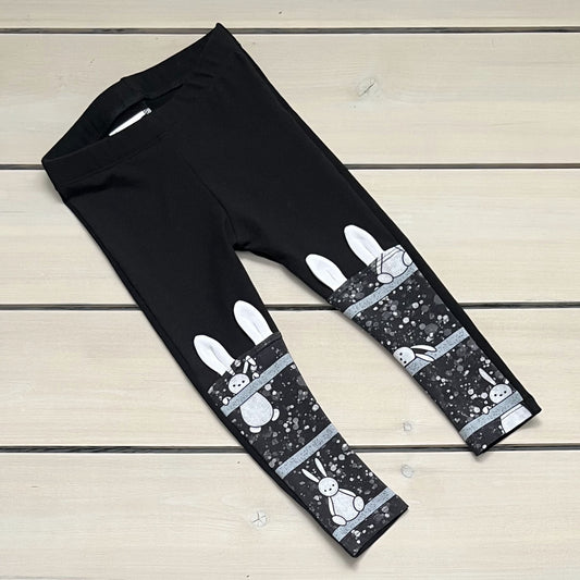 KICKPLATE LEGGINGS WITH BUNNY EARS STRIPE