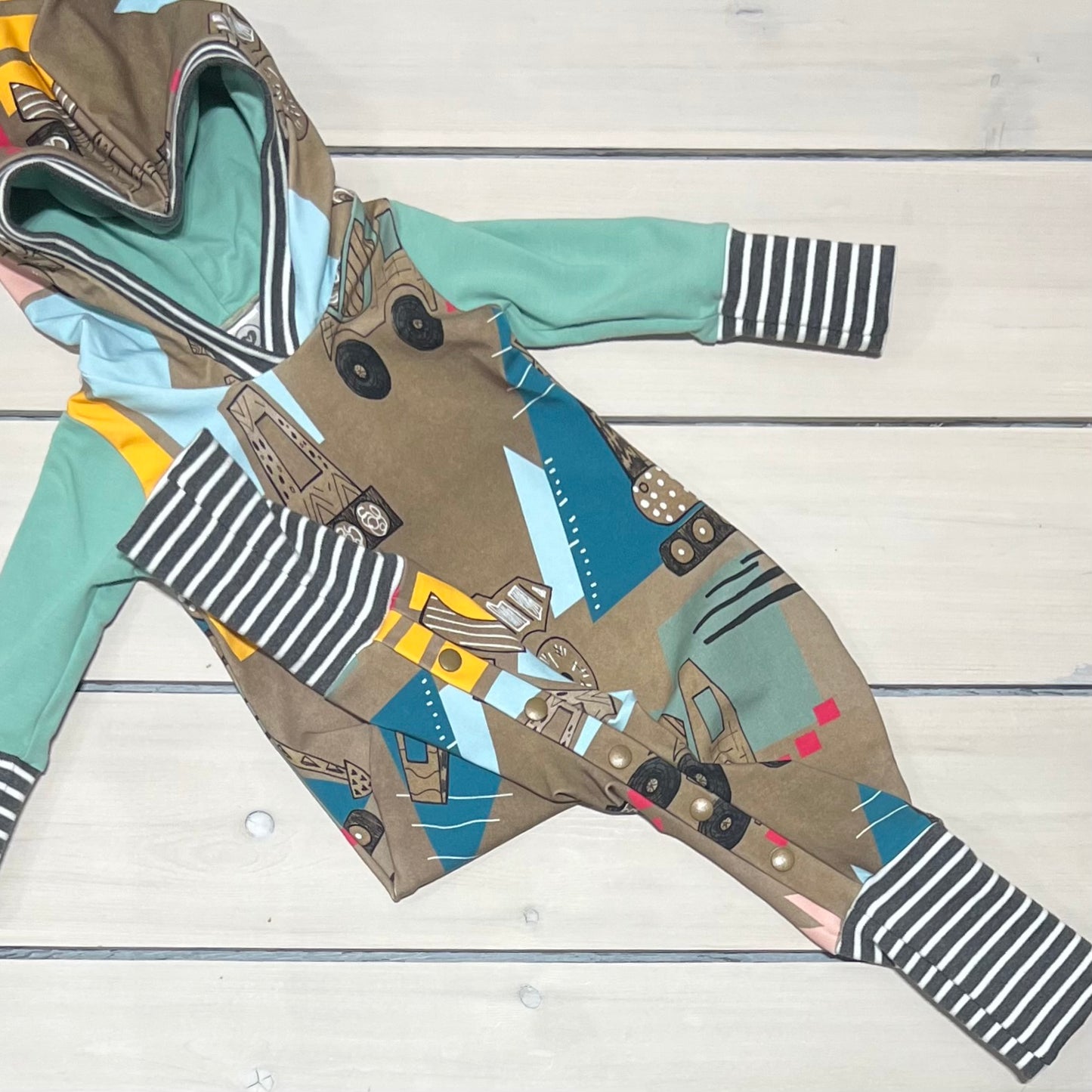 SUMMER HOODED ROMPER CONSTRUCTION ZONE