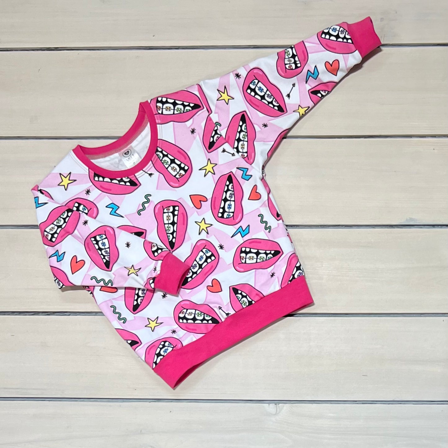 LOUNGE SWEATSHIRT BRACES