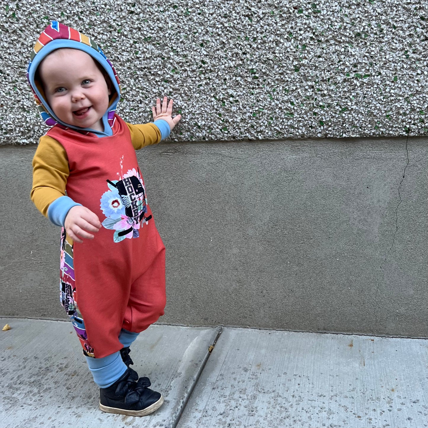 HOODED ROMPER HOCKEY