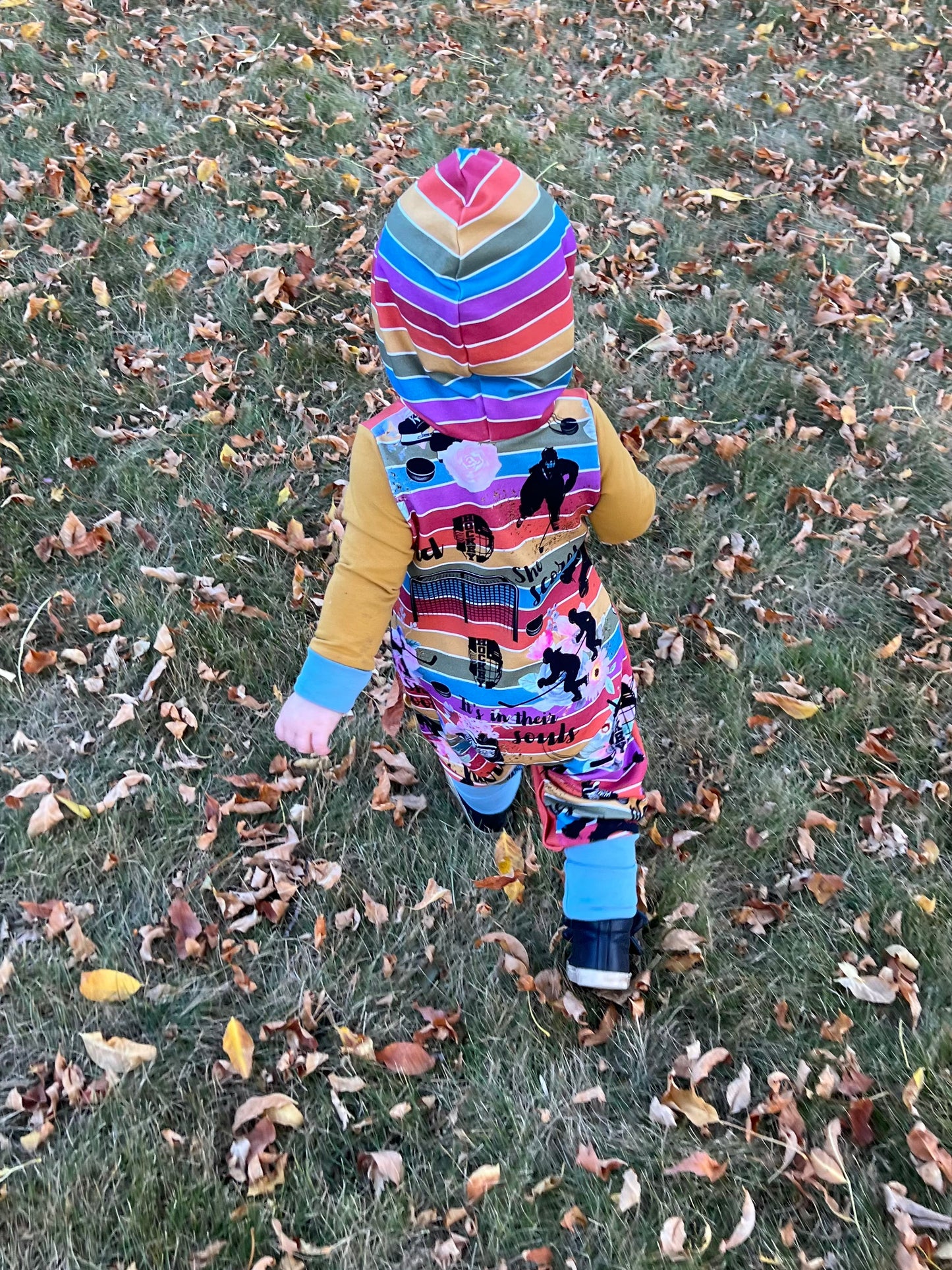 HOODED ROMPER HOCKEY